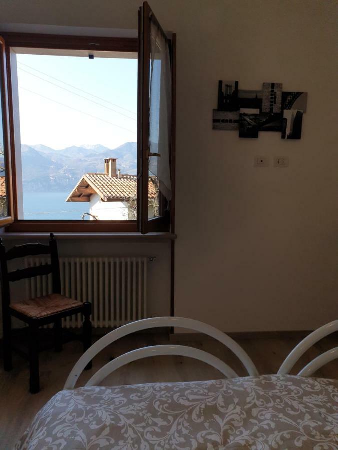 Dal Mariano Apartamento Brenzone sul Garda Exterior foto